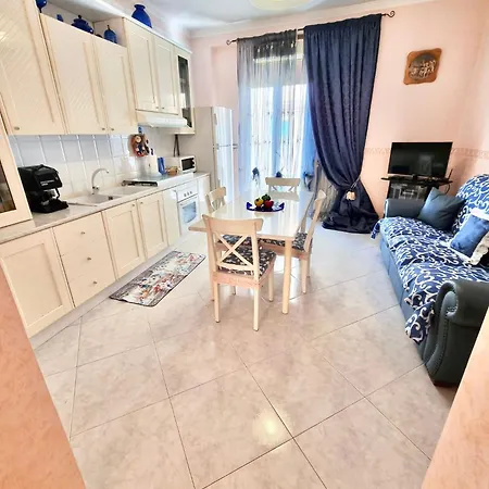 Colasante House * モルフェッタ