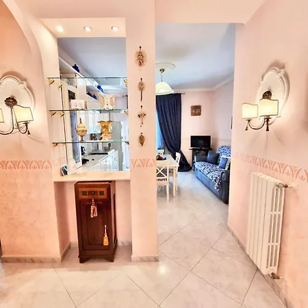 Colasante House * モルフェッタ