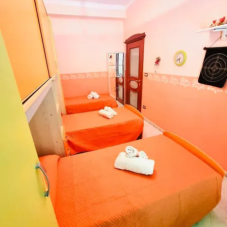 Colasante House アパート *